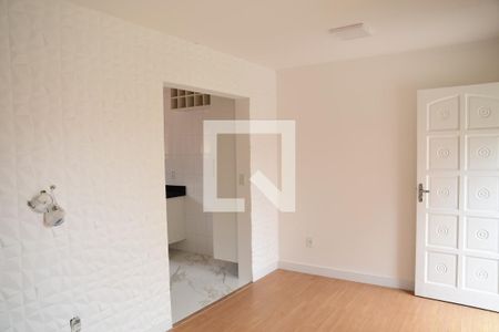 Sala de casa de condomínio para alugar com 2 quartos, 50m² em Jardim Torino, Cotia