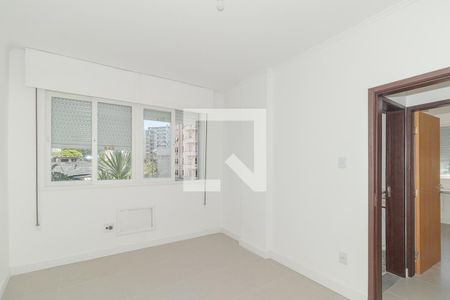 Quarto 1 de apartamento para alugar com 3 quartos, 105m² em Floresta, Porto Alegre