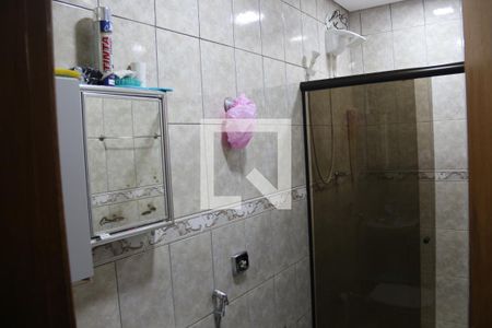 Banheiro de casa à venda com 3 quartos, 173m² em Pindorama, Belo Horizonte