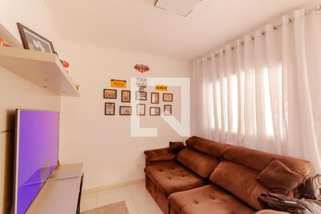 Sala de casa de condomínio à venda com 3 quartos, 108m² em Vila Principe de Gales, Santo André