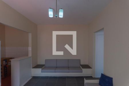 Sala de casa para alugar com 1 quarto, 37m² em Vila Lemos, Campinas