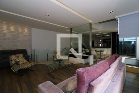 Sala de casa para alugar com 3 quartos, 357m² em Vila Vitoria, Santo André