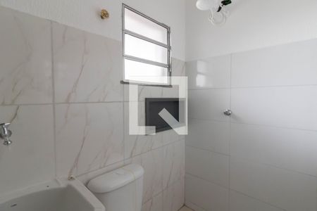 Banheiro de kitnet/studio para alugar com 1 quarto, 25m² em Vila Monteiro Lobato, Guarulhos