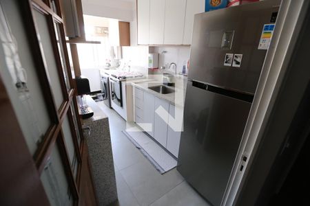 Cozinha de apartamento à venda com 2 quartos, 52m² em Jardim Umarizal, São Paulo