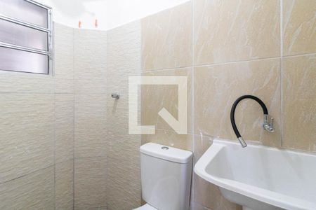 Banheiro de kitnet/studio para alugar com 1 quarto, 25m² em Vila Monteiro Lobato, Guarulhos