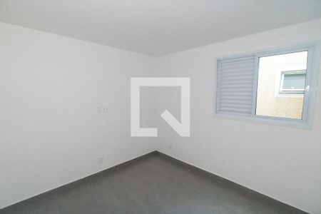 Quarto 1 de apartamento para alugar com 2 quartos, 47m² em Vila Gea, São Paulo