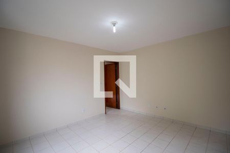 Sala de apartamento para alugar com 1 quarto, 50m² em Setor Leste Universitário, Goiânia