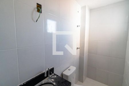 Banheiro de apartamento para alugar com 1 quarto, 27m² em Vila Gea, São Paulo