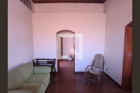 Sala andar de cima  de casa para alugar com 4 quartos, 260m² em Vila Silveira, Guarulhos