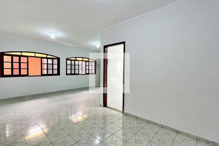 Sala de casa para alugar com 3 quartos, 264m² em Jardim Santa Cecilia, Guarulhos