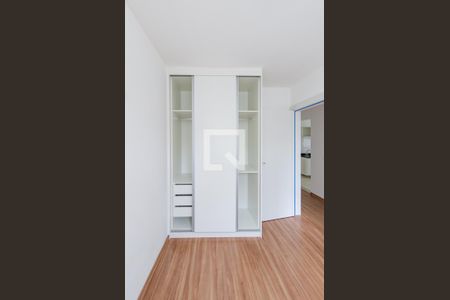 Quarto 1 de apartamento para alugar com 2 quartos, 53m² em Buritis, Belo Horizonte