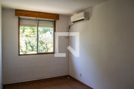 Quarto  de apartamento à venda com 1 quarto, 40m² em Vila Nova, Porto Alegre