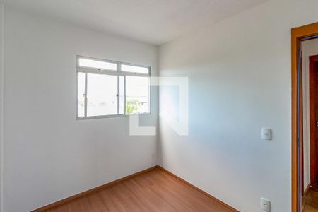 Quarto 1 de apartamento à venda com 2 quartos, 48m² em João Pinheiro, Belo Horizonte