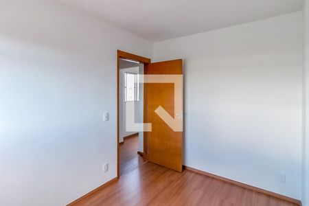 Quarto 1 de apartamento à venda com 2 quartos, 48m² em João Pinheiro, Belo Horizonte