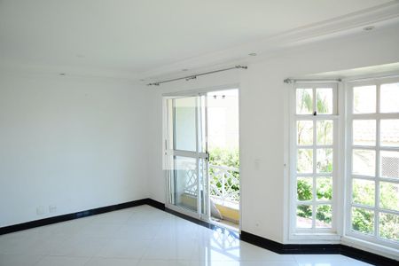 Sala de casa de condomínio para alugar com 3 quartos, 200m² em Jardim Barbacena, Cotia