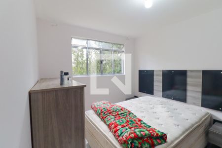 Quarto 2 de apartamento para alugar com 2 quartos, 50m² em Santa Quiteria, Curitiba