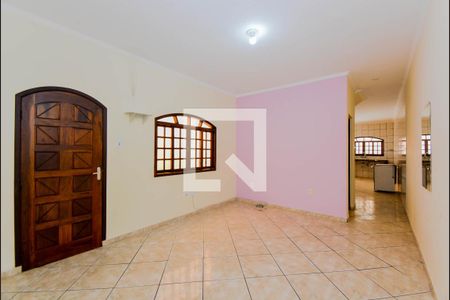 Sala de casa para alugar com 5 quartos, 251m² em Vila Imaculada, Guarulhos