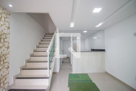 Sala de casa de condomínio à venda com 3 quartos, 130m² em Vargem Grande, Rio de Janeiro