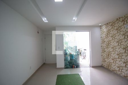 Sala de casa de condomínio à venda com 3 quartos, 130m² em Vargem Grande, Rio de Janeiro