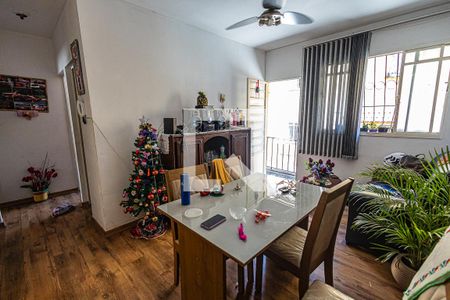 Sala de casa de condomínio à venda com 3 quartos, 65m² em Jardim Leblon, Belo Horizonte