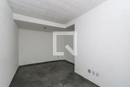 Sala de casa de condomínio para alugar com 2 quartos, 90m² em Cordovil, Rio de Janeiro