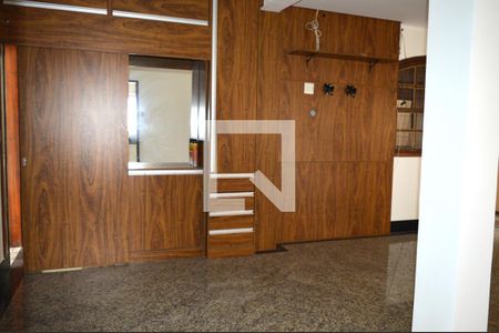 Sala de casa à venda com 4 quartos, 280m² em Alvorada, Contagem