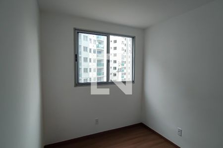 quarto 1 de apartamento para alugar com 2 quartos, 44m² em Pechincha, Rio de Janeiro