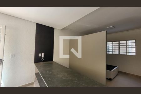 Cozinha de kitnet/studio à venda com 1 quarto, 35m² em Cidade Universitária, Campinas