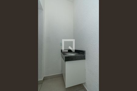 Banheiro  de kitnet/studio à venda com 1 quarto, 20m² em Cidade Universitária, Campinas