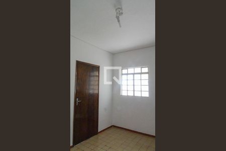 Sala de casa para alugar com 1 quarto, 50m² em Umuarama, Osasco