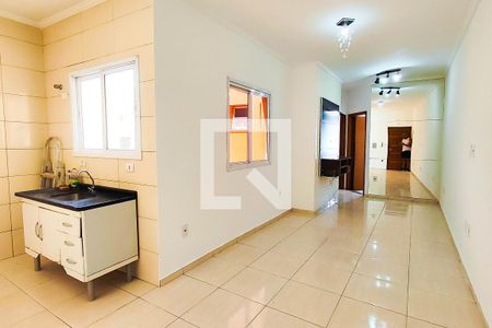 Sala de casa de condomínio à venda com 2 quartos, 54m² em Jardim Rina, Santo André