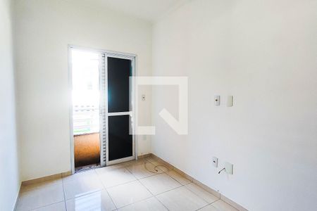 Suite de casa de condomínio à venda com 2 quartos, 54m² em Jardim Rina, Santo André