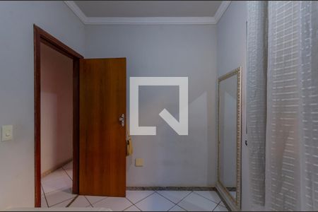 Quarto 2 de casa à venda com 3 quartos, 137m² em Parque Xangri-Lá, Belo Horizonte