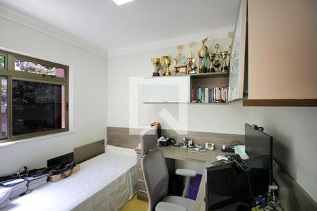 Quarto 1 de apartamento para alugar com 4 quartos, 136m² em Funcionários, Belo Horizonte