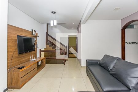 Sala 1 de casa à venda com 3 quartos, 250m² em Conjunto California, Belo Horizonte