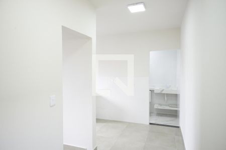 Sala de casa para alugar com 1 quarto, 25m² em Jardim Patente, São Paulo