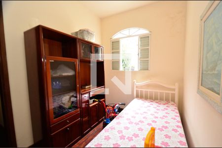 Quarto1 de casa à venda com 5 quartos, 200m² em São Lucas, Belo Horizonte