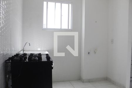 Cozinha de apartamento para alugar com 2 quartos, 46m² em Piratini, Alvorada