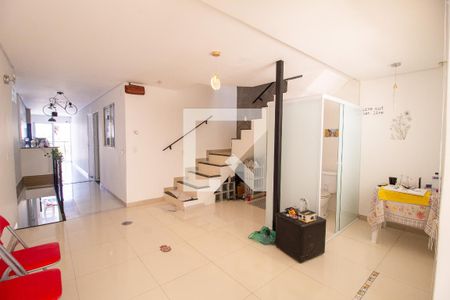 Sala de casa para alugar com 3 quartos, 278m² em Vila Jardini, Sorocaba