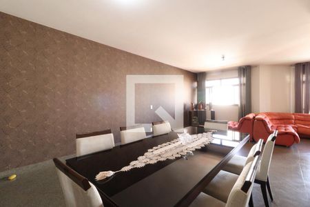 Sala de Jantar de apartamento para alugar com 5 quartos, 225m² em Osvaldo Rezende, Uberlândia