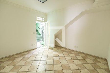 Sala de apartamento à venda com 2 quartos, 85m² em Heliópolis, Belo Horizonte