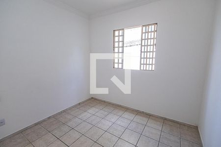 Quarto 1 de apartamento à venda com 2 quartos, 85m² em Heliópolis, Belo Horizonte