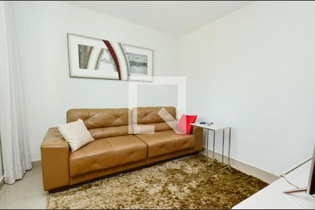 Sala tv/ Quarto de casa à venda com 3 quartos, 450m² em Santa Cruz, Belo Horizonte