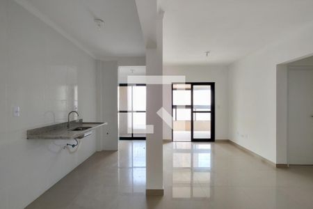 Sala de apartamento para alugar com 2 quartos, 72m² em Nova Mirim, Praia Grande