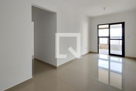 Sala de apartamento para alugar com 2 quartos, 69m² em Nova Mirim, Praia Grande