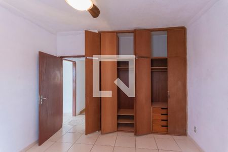 Quarto 1 - Armários de casa à venda com 3 quartos, 162m² em Jardim Carlos Lourenço, Campinas