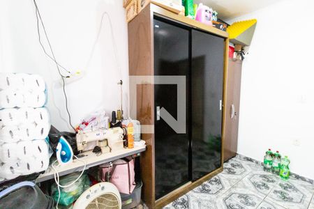 Quarto de casa à venda com 5 quartos, 215m² em Jardim Progresso, Santo André