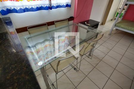 Sala de apartamento para alugar com 1 quarto, 48m² em Vila Caiçara, Praia Grande