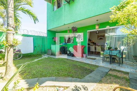 Quintal de casa de condomínio à venda com 2 quartos, 88m² em Vargem Grande, Rio de Janeiro