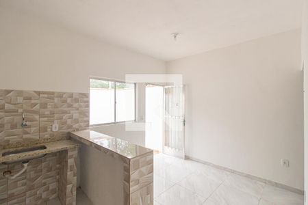 Sala/Cozinha de casa para alugar com 1 quarto, 21m² em Guaratiba, Rio de Janeiro